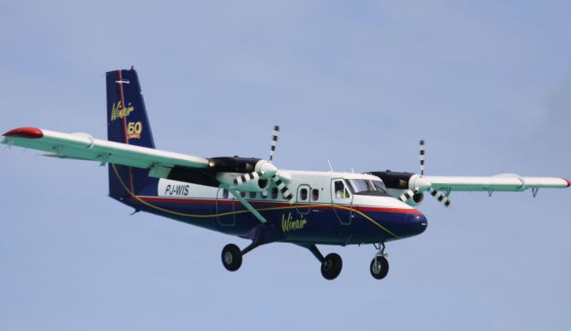 De Havilland Canada Twin Otter (PJ-WIS)