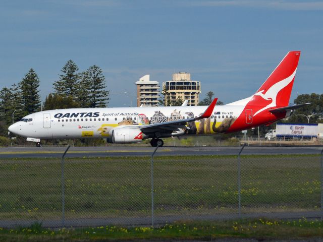 Boeing 737-800 (VH-VZD) - Turning from taxi-way on to  runway 05 in preparation for take off. Thursday 12th July 2012.