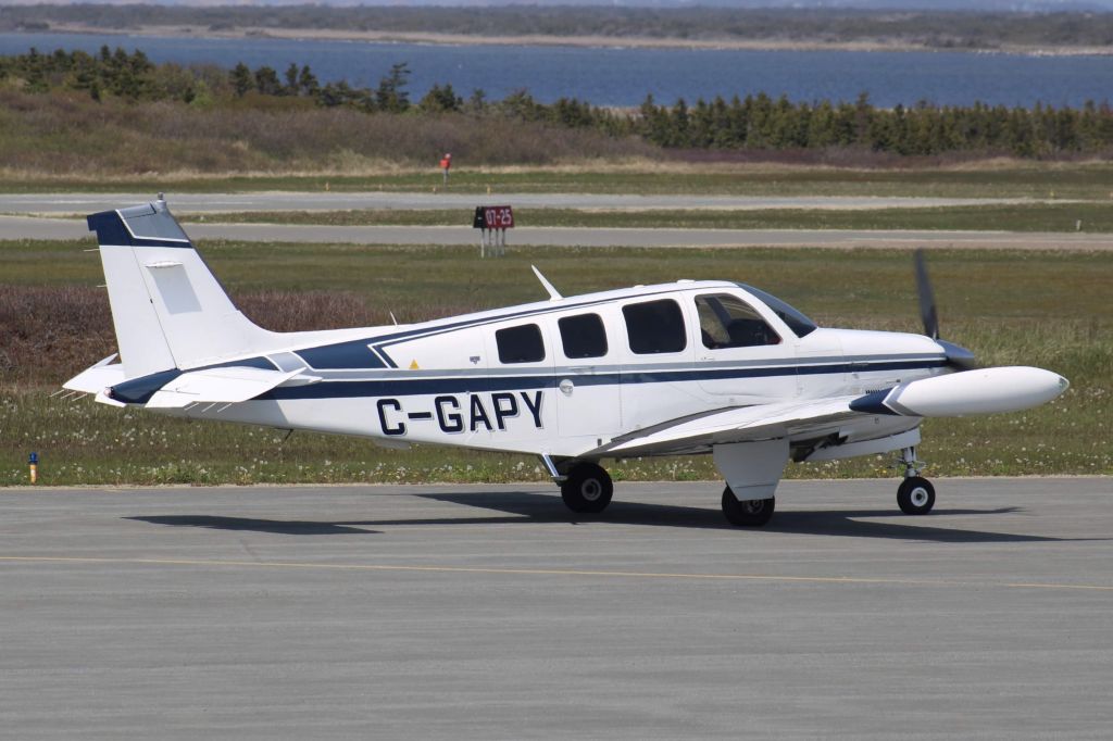 Beechcraft Bonanza (36) Turbo (C-GAPY) - CSB3