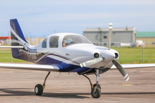 Lancair Lancair 4 (C-FQQQ)