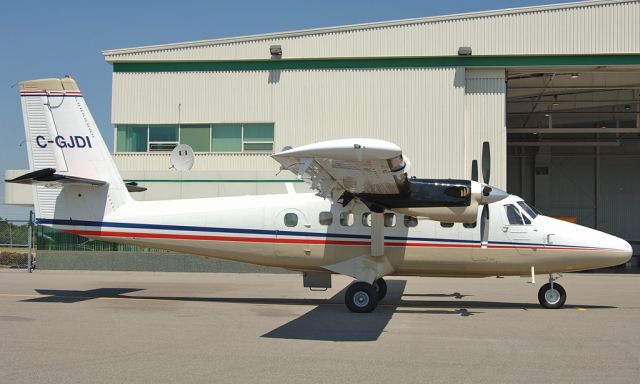 Beechcraft Super King Air 200 (C-GJDI) - # 837, one of the last originals. Beautiful in every way, right down to the plush leather interior and glass panel cockpit. Reg. has been transferred to the Beech.