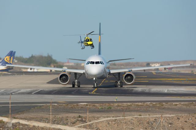 Airbus A320 (D-AICE)