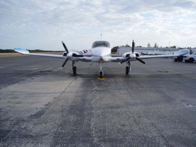 Cessna 310 (N310BV)