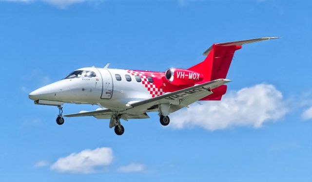 Embraer Phenom 100 (VH-MQX)