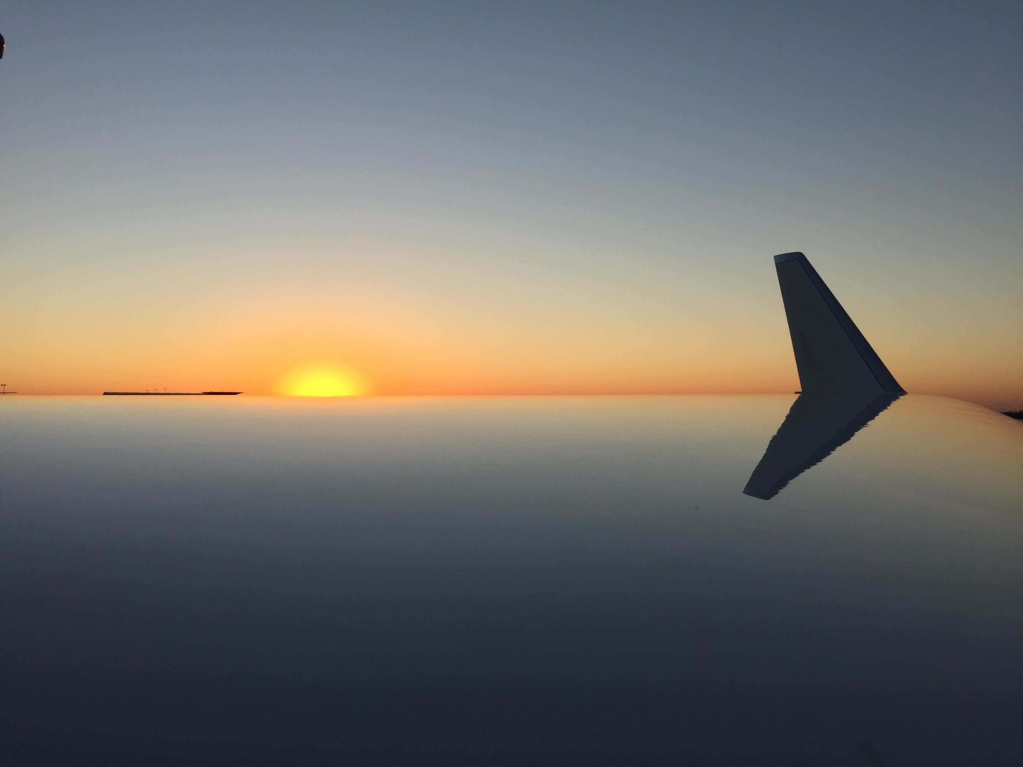 Gulfstream Aerospace Gulfstream IV (N779AZ) - Sunset over G450 Wing