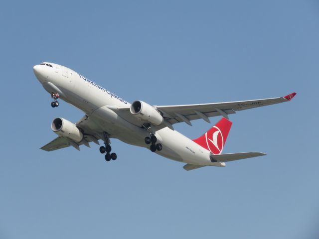 Airbus A330-200 (TC-JDP)