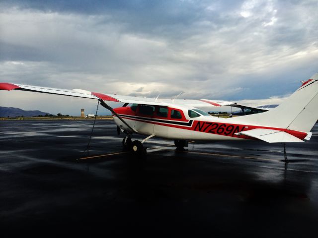 Cessna 206 Stationair (N7269N)