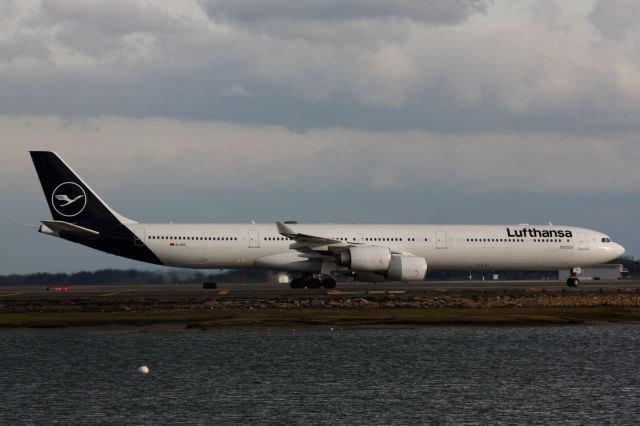 Airbus A340-600 (D-AIHI)