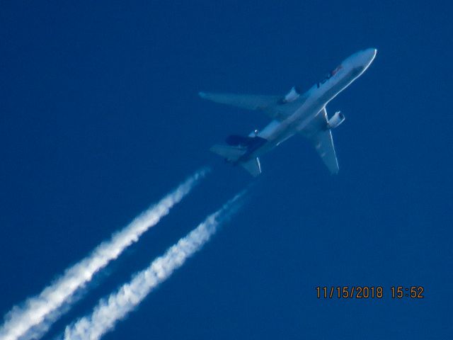 Boeing MD-11 (N598FE)