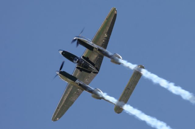 Lockheed P-38 Lightning (N25Y)