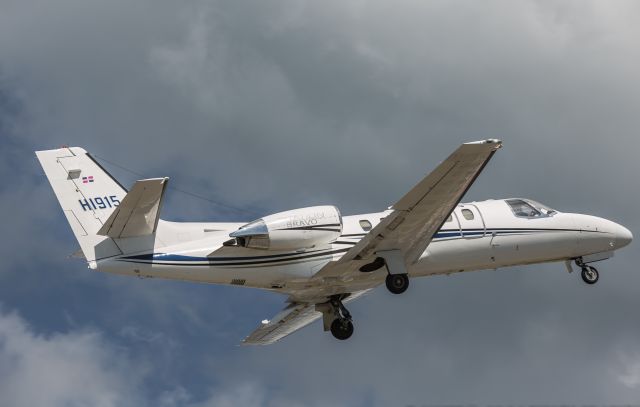 Cessna Citation Bravo (twin-jet) (C55B) Aircraft (page 1