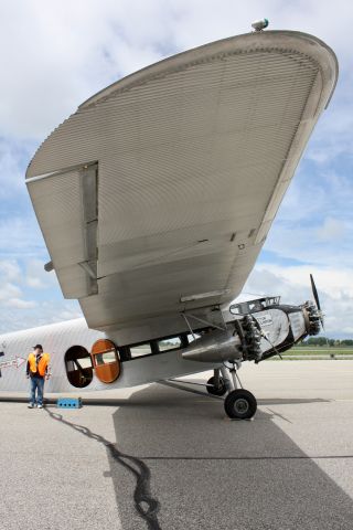 Ford Tri-Motor (N9645)