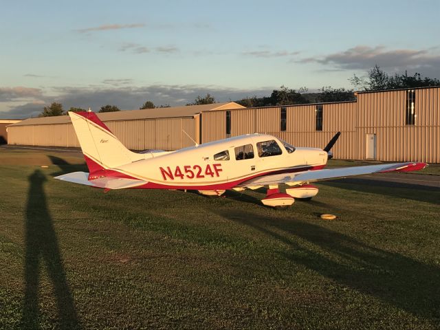 Piper Cherokee (N4524F) - N4524F, N79