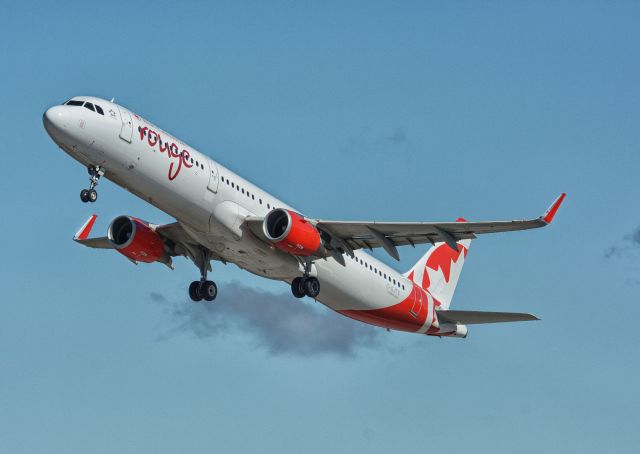 Airbus A321 (C-GJTX)