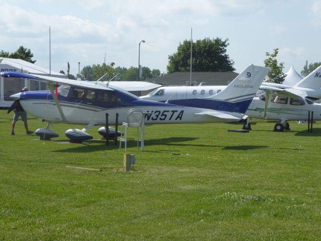 Cessna Skylane (N35TA)