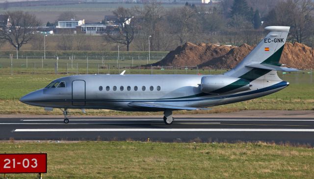 Dassault Falcon 2000 (EC-GNK)