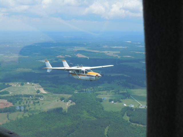 Cessna Super Skymaster (N2475S) - C2OSH formation Pratice