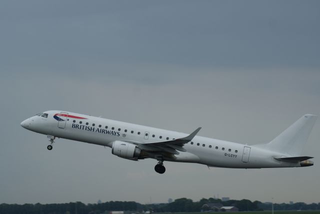 Embraer ERJ-190 (G-LCYY) - British Airways (BA CityFlyer) EMB190-195 cn189 Lsd from NAC Take Off RWY36L 22-5-2018