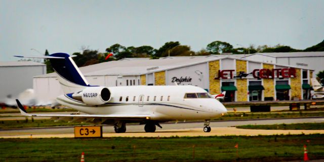 Canadair Challenger (N605RP)