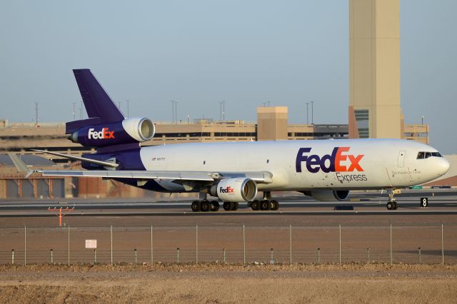 Boeing MD-11 (N617FE)