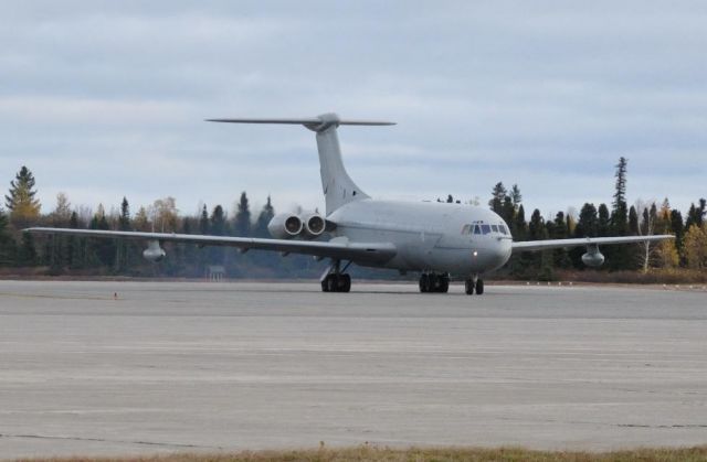 VICKERS VC-10 —