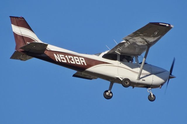 Cessna Skyhawk (N5138R)