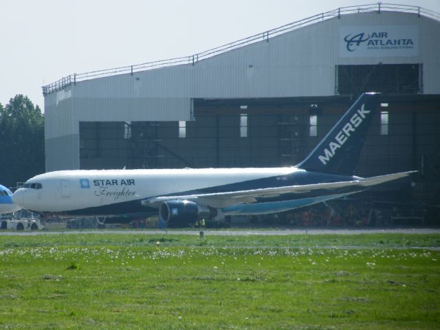BOEING 767-200 (OY-SRL)