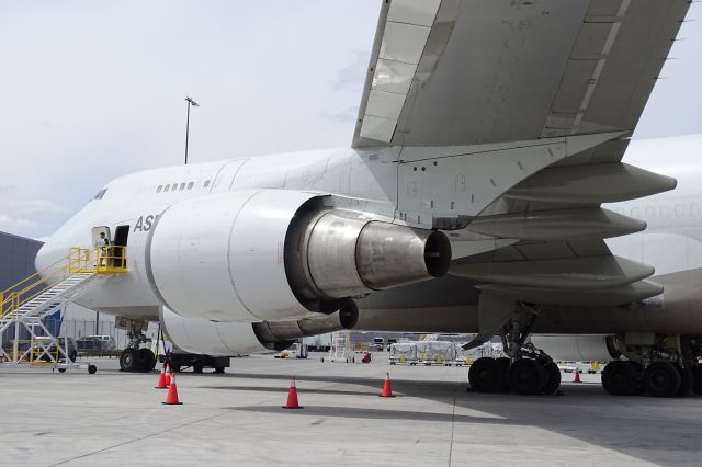 Boeing 747-400 (HL7421)