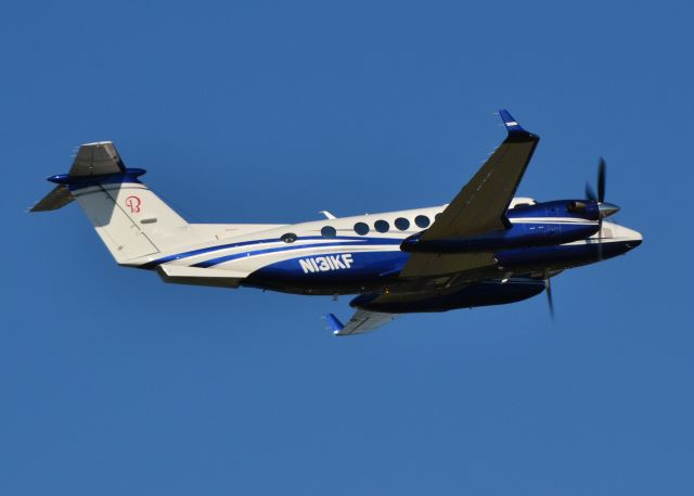 Beechcraft Super King Air 350 (N131KF) - NOVANT HEALTH INC at KCLT - 5/24/16