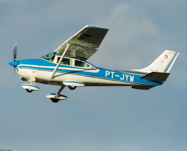 Cessna Skylane (PT-JYW)