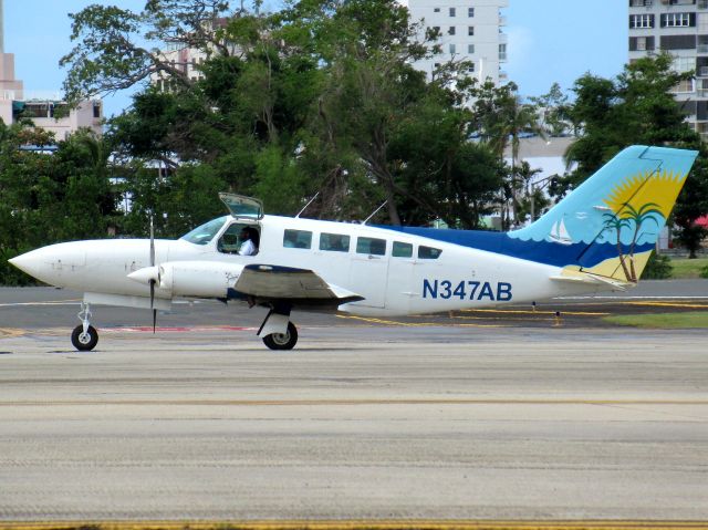 Cessna 402 (N347AB)