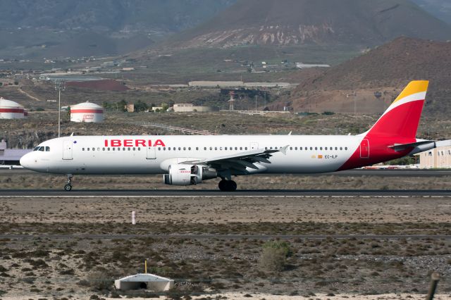 Airbus A321 (EC-ILP)