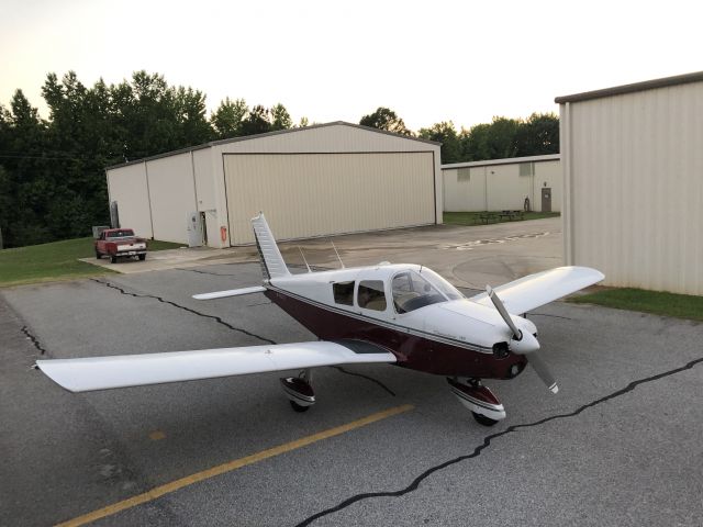 Piper Cherokee (N4321J)