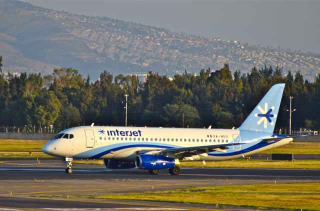 Sukhoi Superjet 100 (XA-NGO) - Interjet Sukhoi Superjet 100 arrive in Mexico City Airport from a regional Flight.