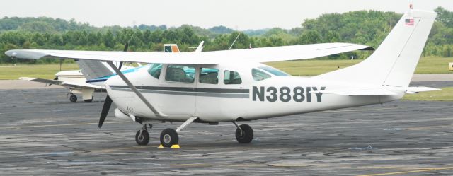 N3881Y — - 1964 Cessna 210-D  in Danville Va...6-21-08