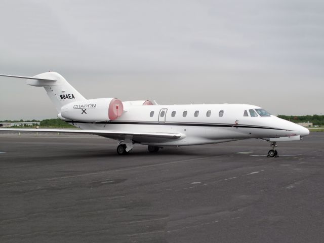 Cessna Citation X (N84EA) - The fastest business jet in the market.