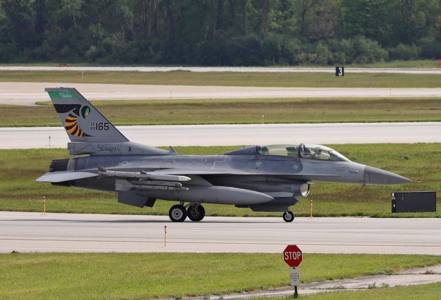 Lockheed F-16 Fighting Falcon (89-2165) - A rare view of the D-model taxiing on the airfield for a RWY 7 departure on 18 May 2021. Since most of TWY “Delta: is closed for construction, aircraft have to crossover to TWY Bravo and down to RWY 7.