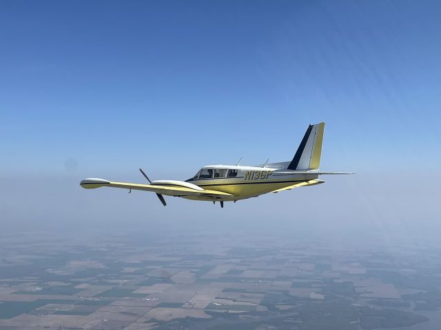 Piper PA-30 Twin Comanche (N13GP) - In-flight near Carlisle Lake in Illinois 