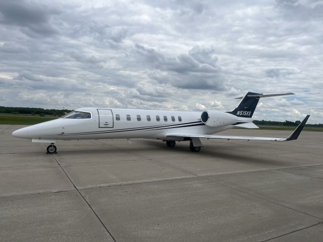 Learjet 45 (N515KS)