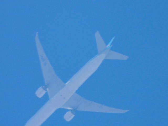 BOEING 777-300ER (HL8041) - KAL036br /ATL-ICNbr /07/24/22