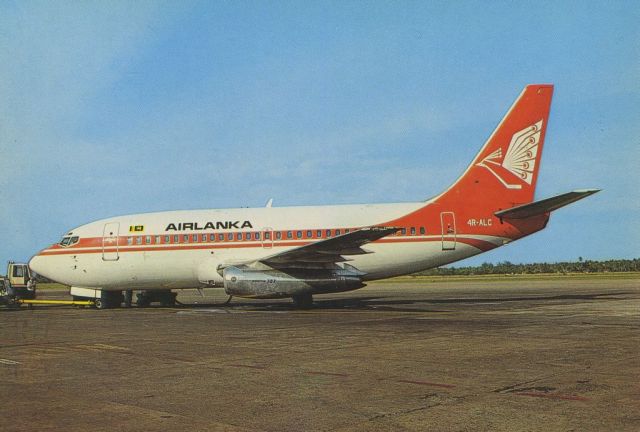 Boeing 737-200 (4R-ALC) - scanned from postcardbr /air lanka