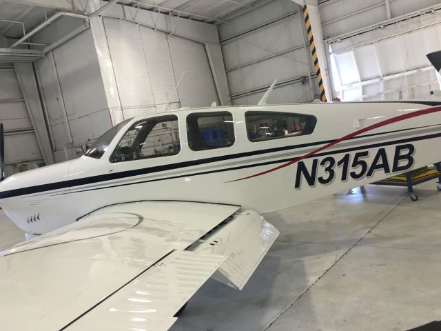 Beechcraft 35 Bonanza (N315AB)
