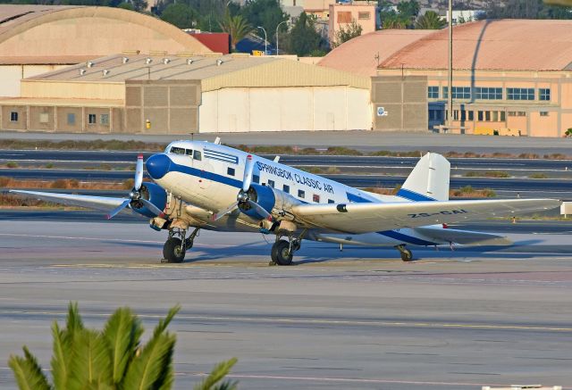 Douglas DC-3 (ZS-CAI) - Beautiful aircraft of Springbok Classic Air. October, 2018