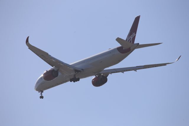 Airbus A350-1000 (G-VJAM)