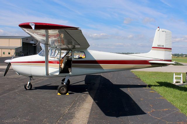 Cessna Skyhawk (N8104B)