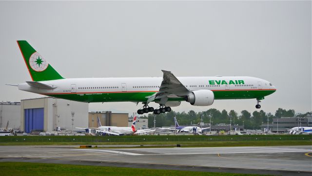 BOEING 777-300 (B-16719) - BOE202 from KPDX on short final to Rwy 16R on 5/8/14. (LN:1202 / cn 42103). The aircraft was returning after being painted.