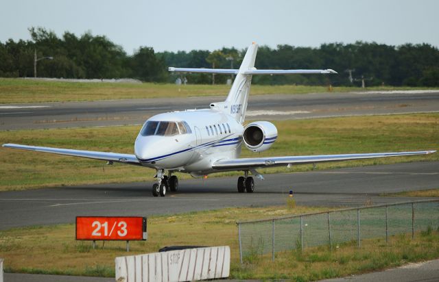 Hawker 800 (N919RT)