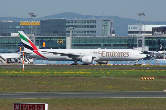 BOEING 777-300 (A6-ENJ) - 07.05.2016