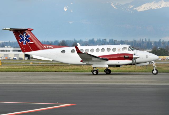 Beechcraft Super King Air 300 (C-FNTA) - Air ambulance operated by Northern Thunderbird