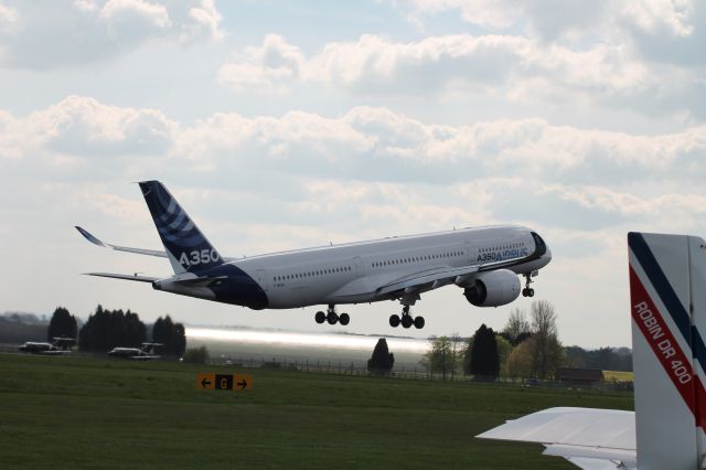 Airbus A350-900 (F-WZGG) - This Airbus A350-900 XWB was in Kemble Airport on test flights. These pictures were of its departure back home. Stood with a clear view of the runway.